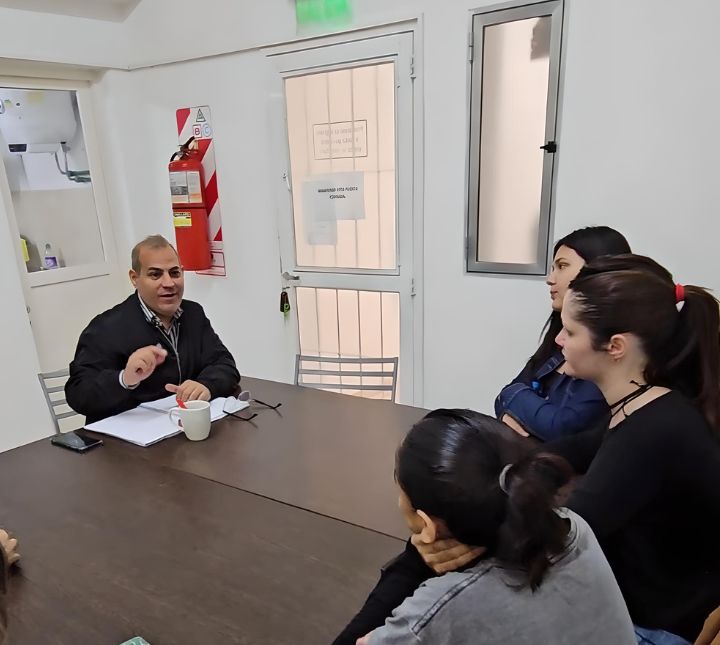 EL IMVI ABRE SUS PUERTAS A FUTUROS PROFESIONALES DE TRABAJO SOCIAL DE LA UNVM